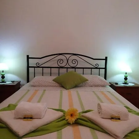 Holiday home Casinha Dos Avos Rogil
