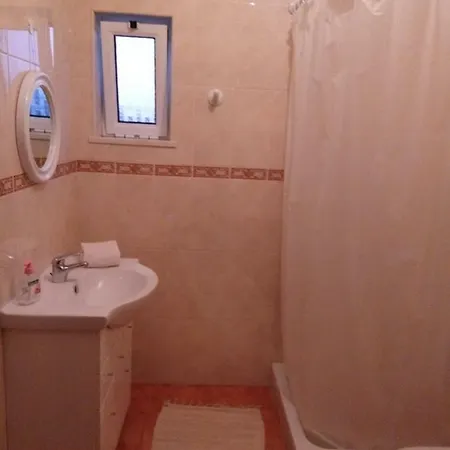 度假居 Casinha Dos Avos 里戈尔